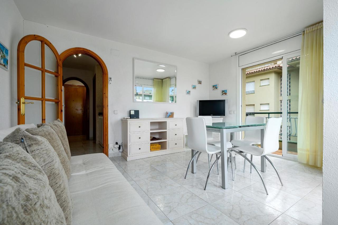 Hauzify I Apartament Estrella プラヤ・デアロ エクステリア 写真